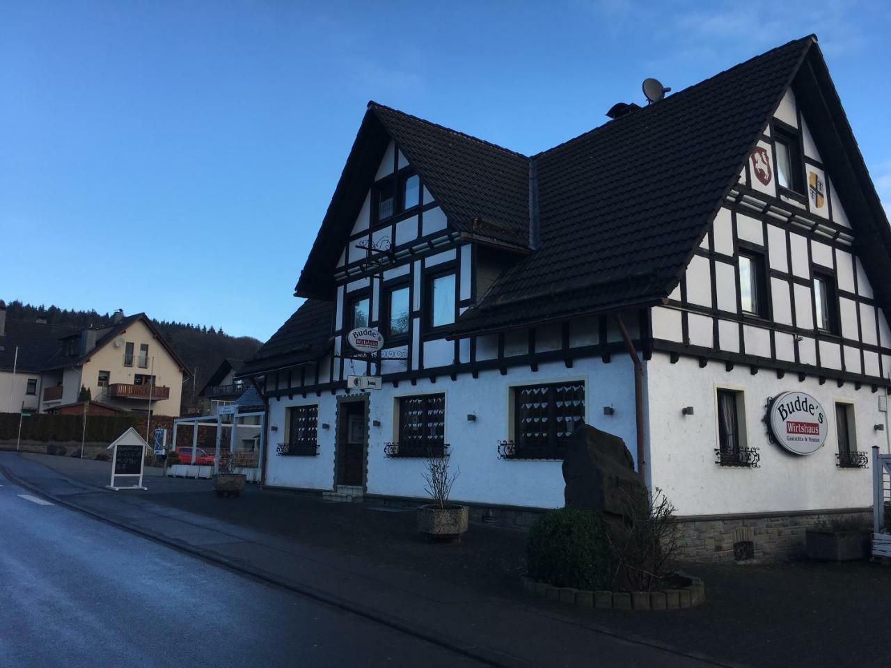 Buddes Wirtshaus Drolshagen Εξωτερικό φωτογραφία